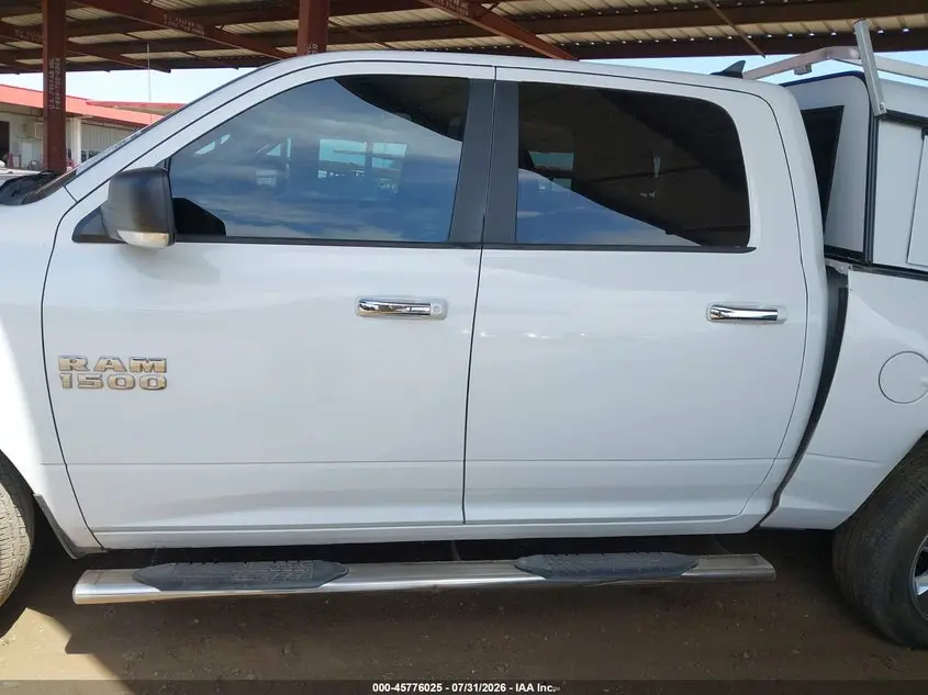 2017 RAM 1500 BIG HORN  4X2 5'7 BOX