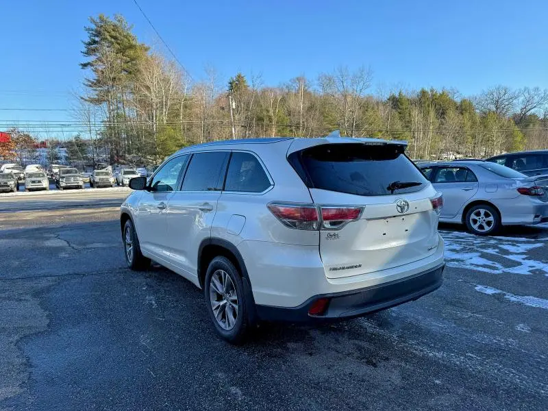 2014 TOYOTA HIGHLANDER XLE  