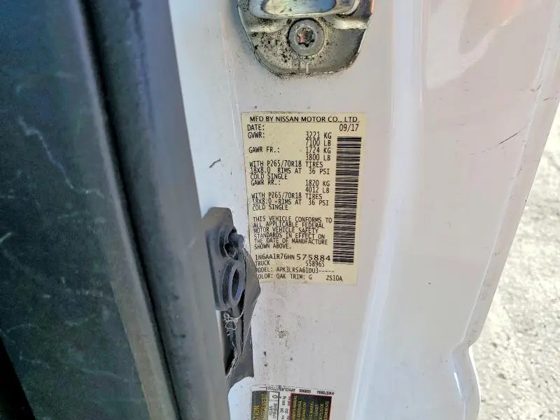 2017 NISSAN TITAN S  