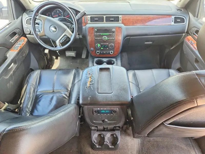 2012 CHEVROLET SUBURBAN K1500 LT  
