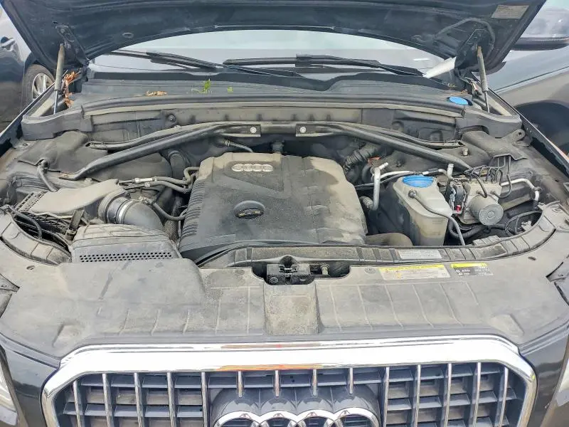 2013 AUDI Q5 PREMIUM  