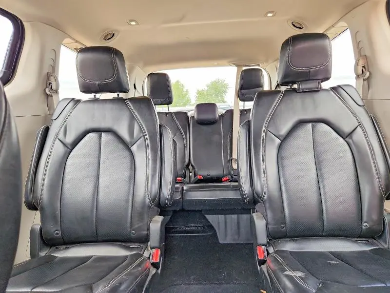 2020 CHRYSLER VOYAGER LXI  