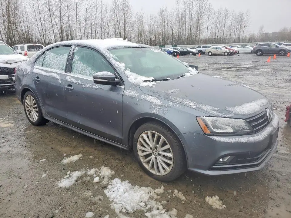 2016 VOLKSWAGEN JETTA SEL  