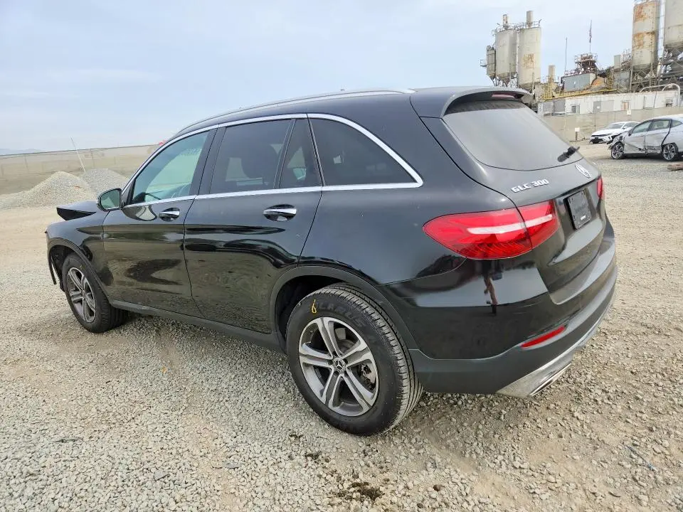 2019 MERCEDES-BENZ GLC 300 4MATIC  