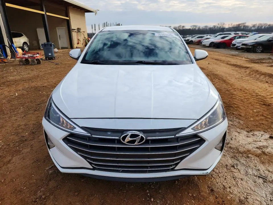 2019 HYUNDAI ELANTRA SEL  