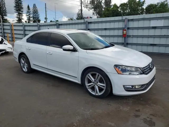 2015 VOLKSWAGEN PASSAT SEL  