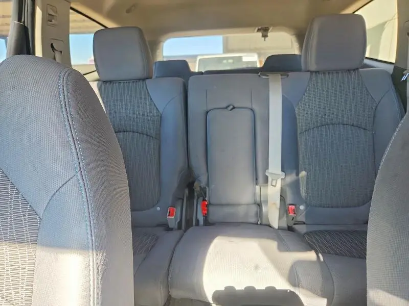 2015 CHEVROLET TRAVERSE LS  