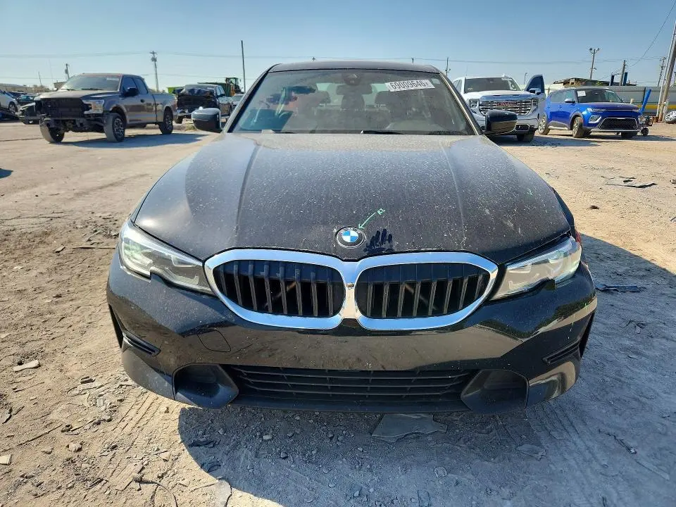 2019 BMW 330I   