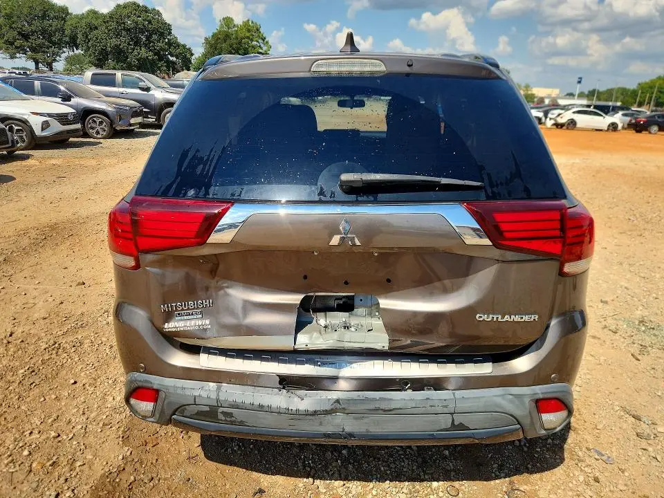 2018 MITSUBISHI OUTLANDER SE  