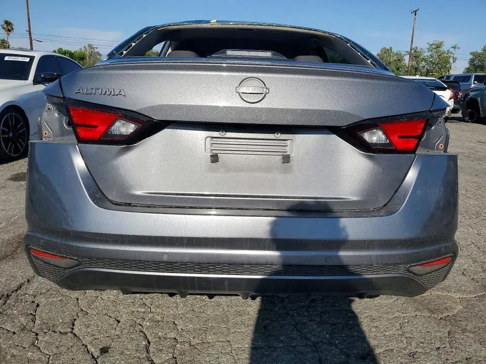 2024 NISSAN ALTIMA S  