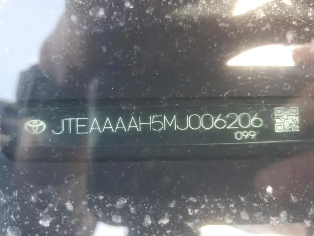 2021 TOYOTA VENZA LE  