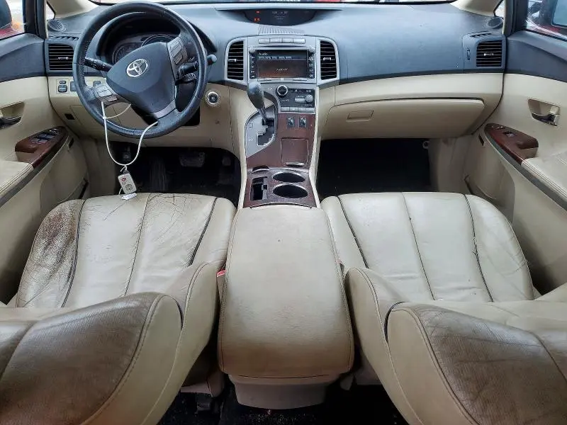 2010 TOYOTA VENZA AWD V6  