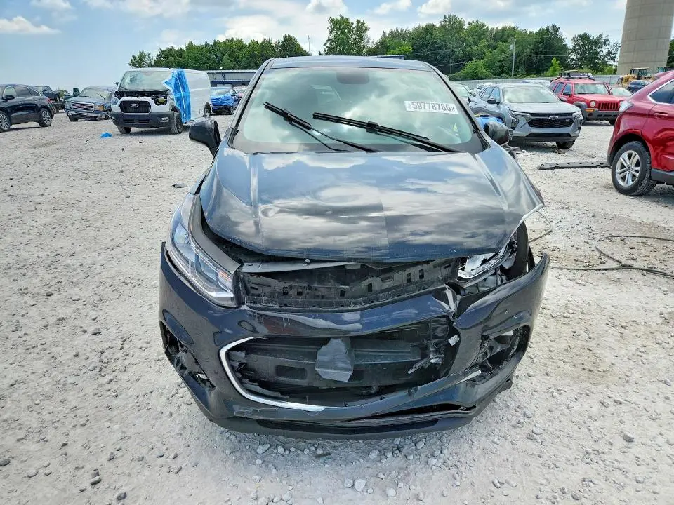2021 CHEVROLET TRAX LS  