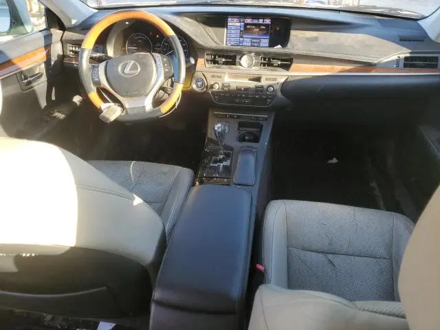 2013 LEXUS ES 300H  