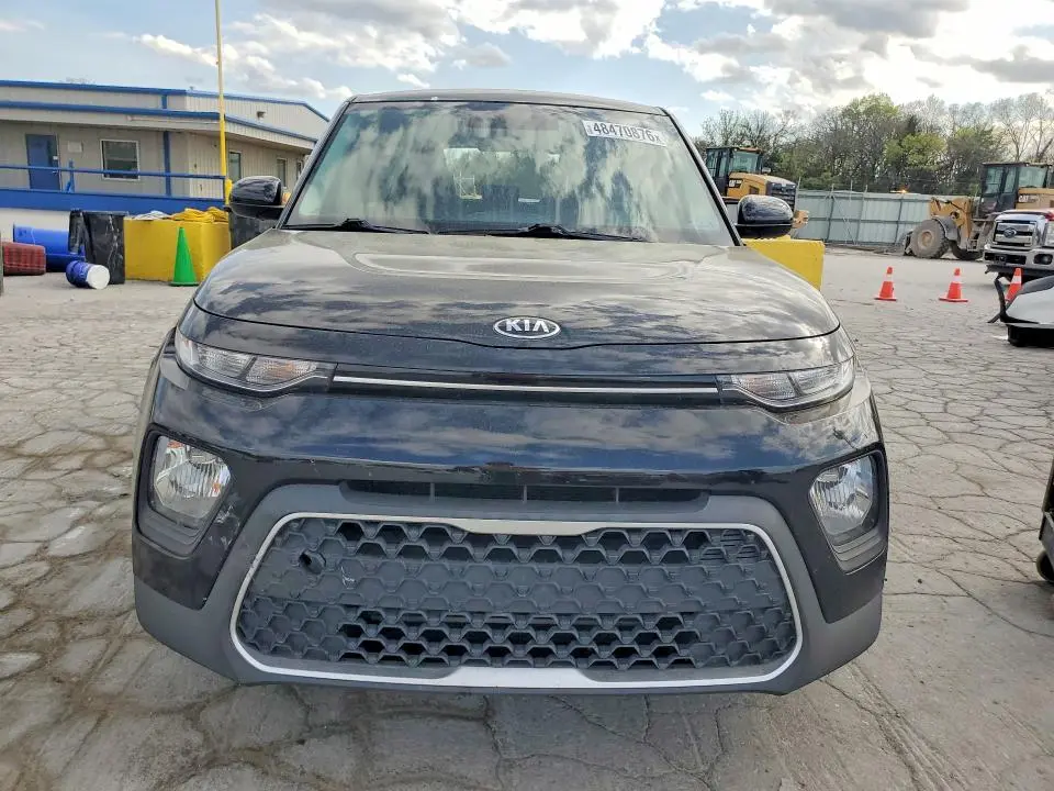 2020 KIA SOUL LX  