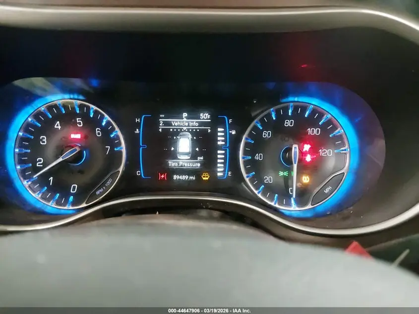 2021 CHRYSLER VOYAGER LXI