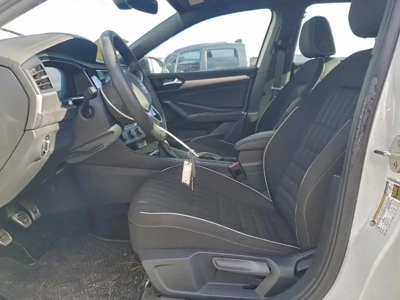 2024 VOLKSWAGEN JETTA SPORT  