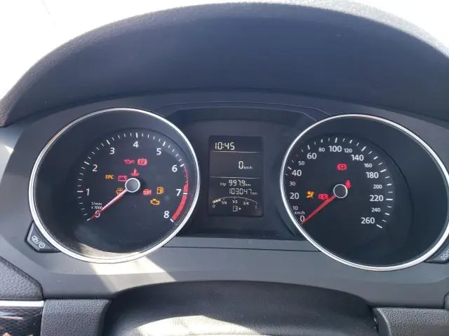 2016 VOLKSWAGEN JETTA SE  