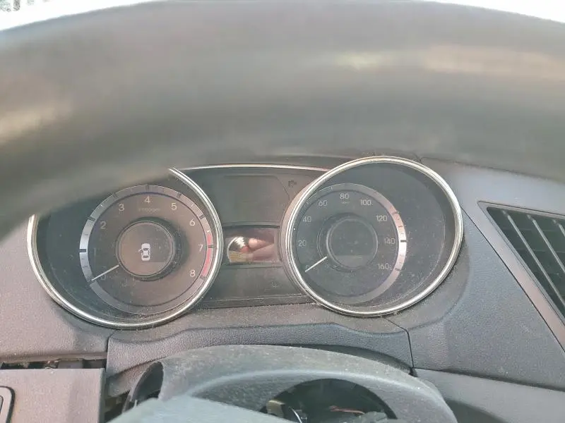 2011 HYUNDAI SONATA GLS  