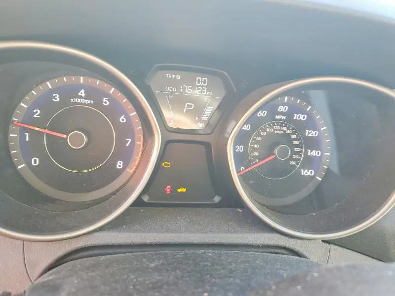 2012 HYUNDAI ELANTRA GLS  