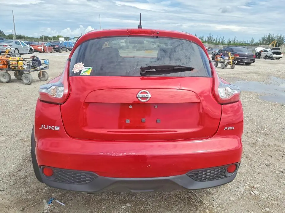 2015 NISSAN JUKE S  