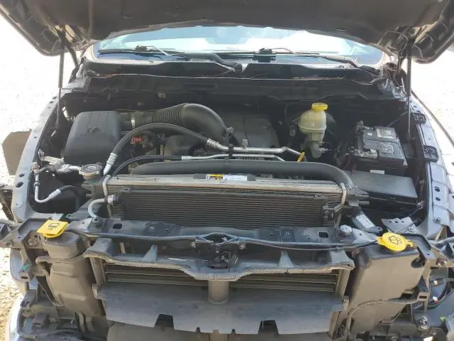 2017 RAM 1500 SLT  