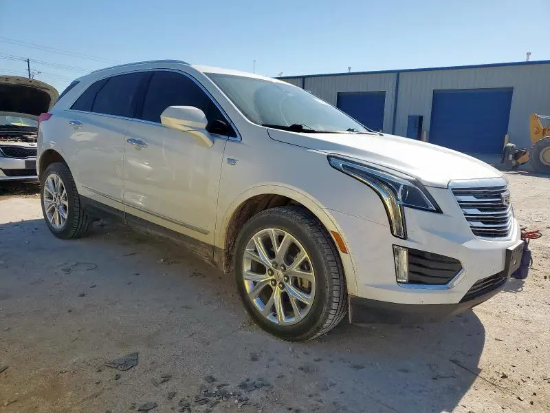 2019 CADILLAC XT5 