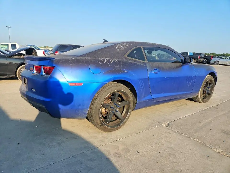 2011 CHEVROLET CAMARO LT  