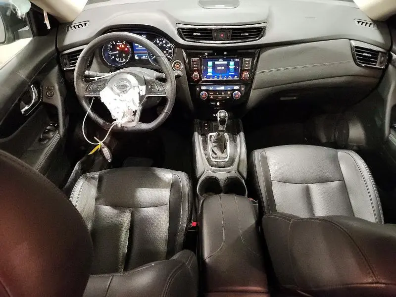 2020 NISSAN ROGUE SL  
