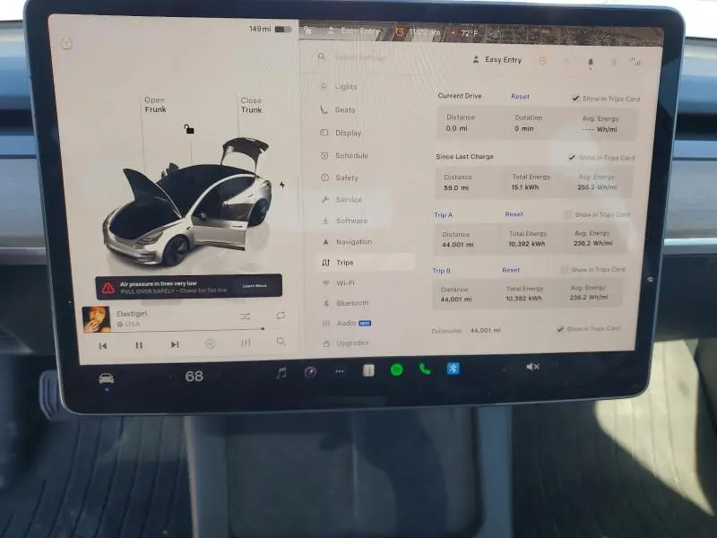 2023 TESLA MODEL 3   