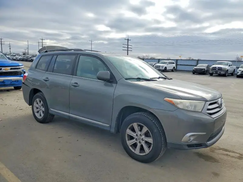 2011 TOYOTA HIGHLANDER BASE  