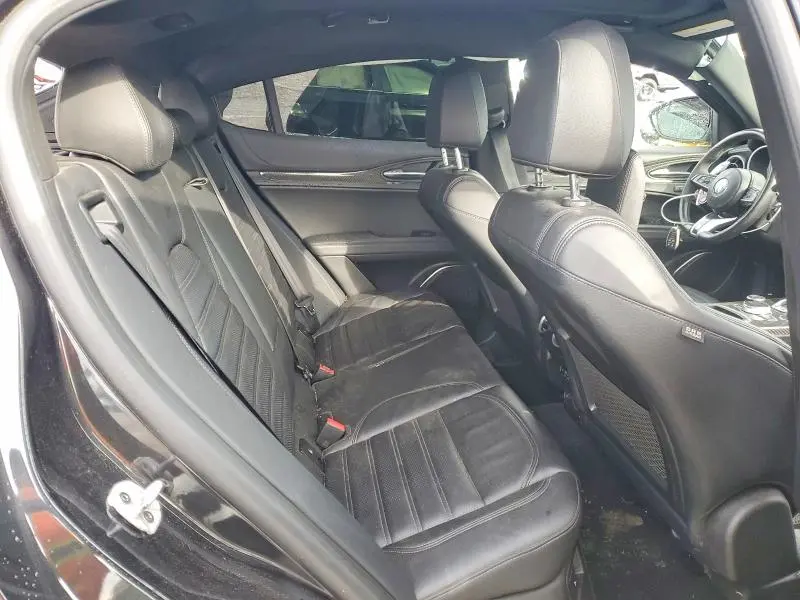 2022 ALFA ROMEO STELVIO QUADRIFOGLIO  