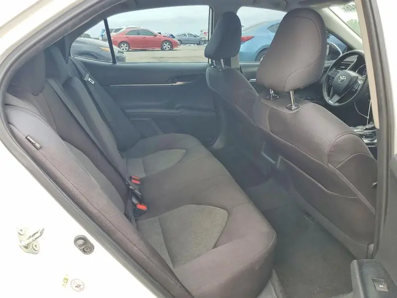 2019 TOYOTA CAMRY LE  