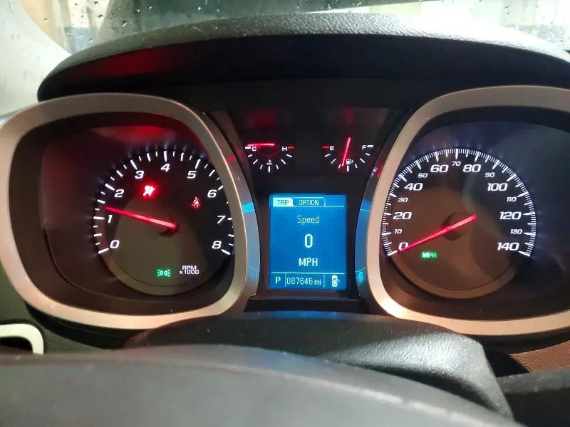 2017 CHEVROLET EQUINOX LT  