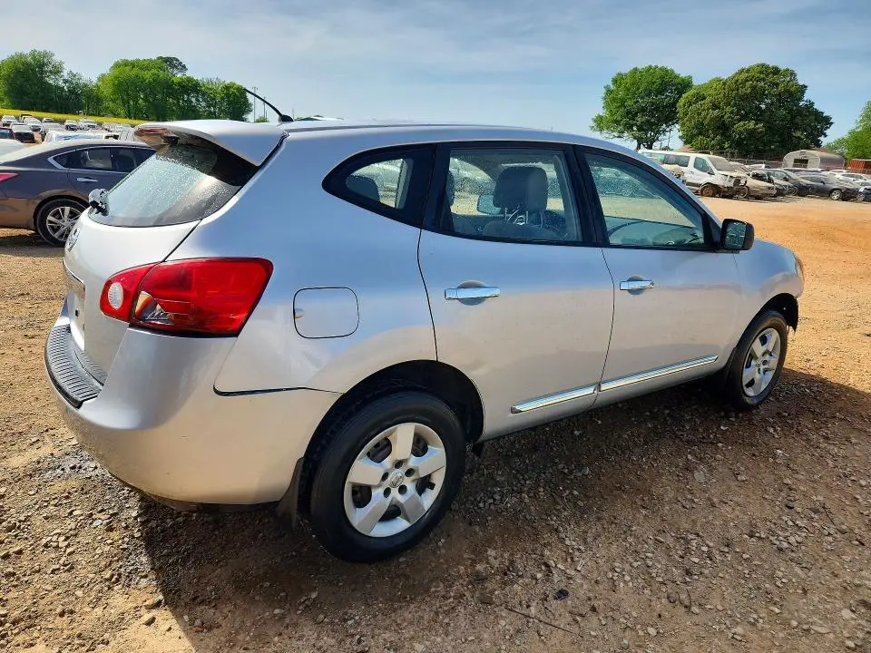 2012 NISSAN ROGUE S  