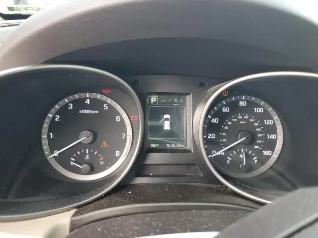 2017 HYUNDAI SANTA FE SE  