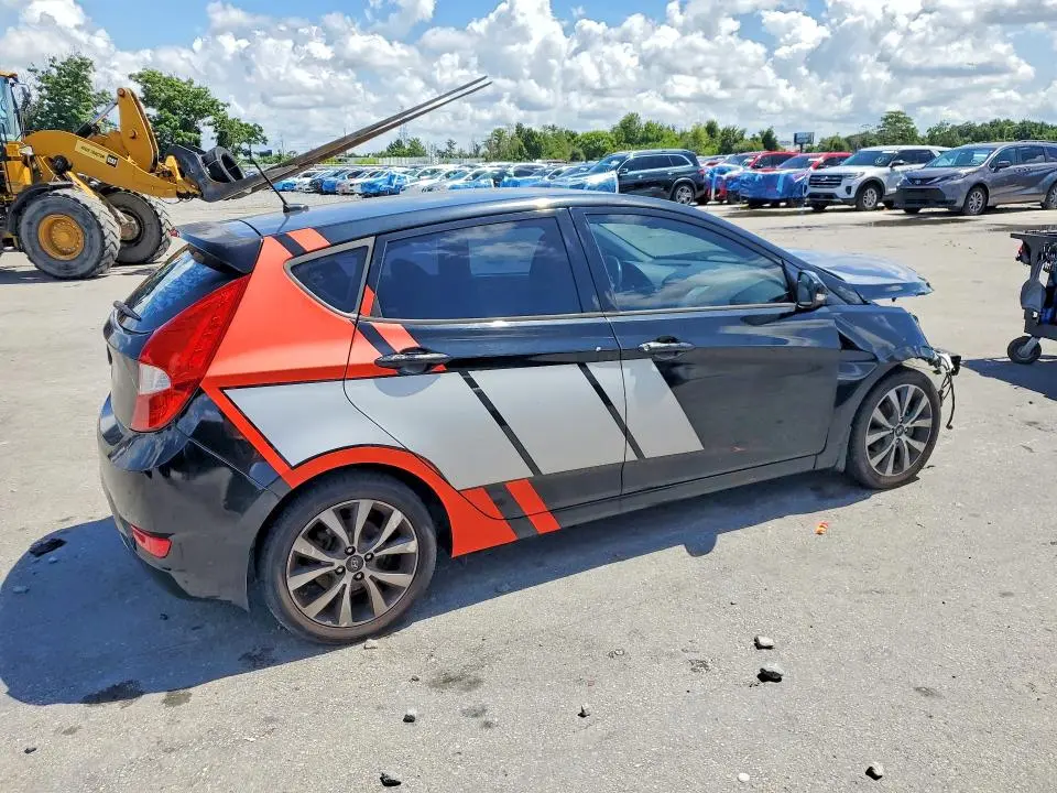 2015 HYUNDAI ACCENT SPORT  