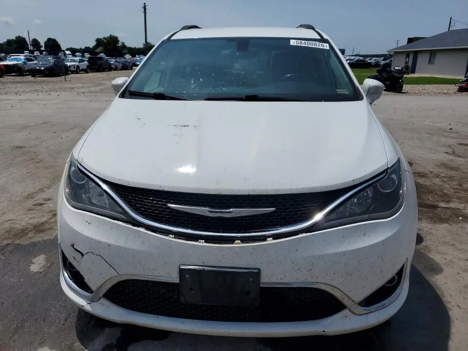 2017 CHRYSLER PACIFICA TOURING L  