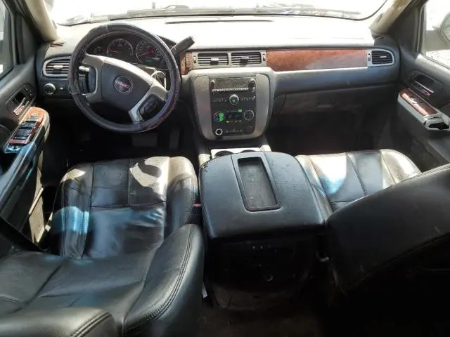2013 GMC YUKON XL K1500 SLT
