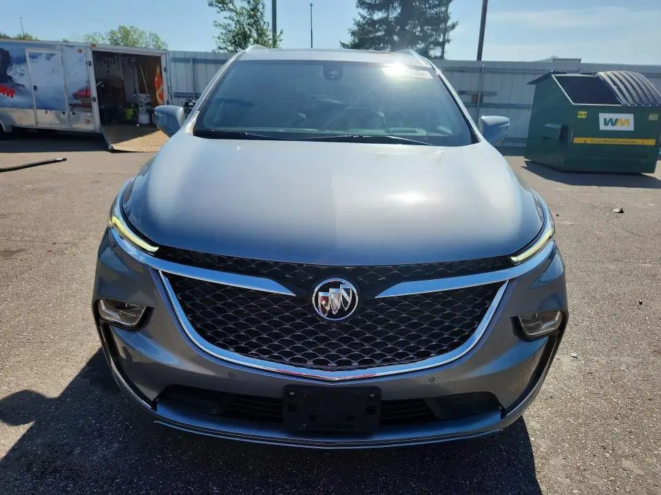 2023 BUICK ENCLAVE AVENIR  