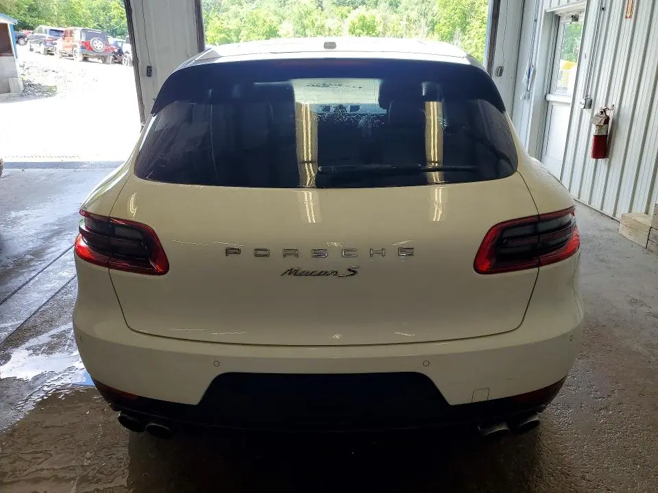 2017 PORSCHE MACAN S  