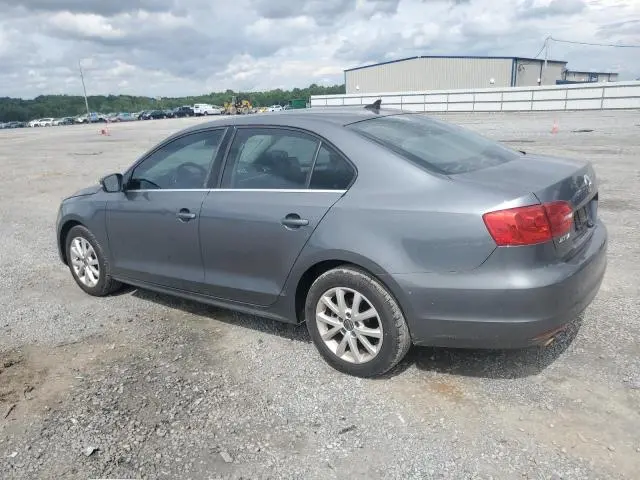 2013 VOLKSWAGEN JETTA SE  