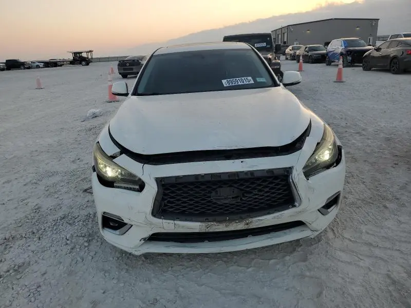 2018 INFINITI Q50 LUXE  