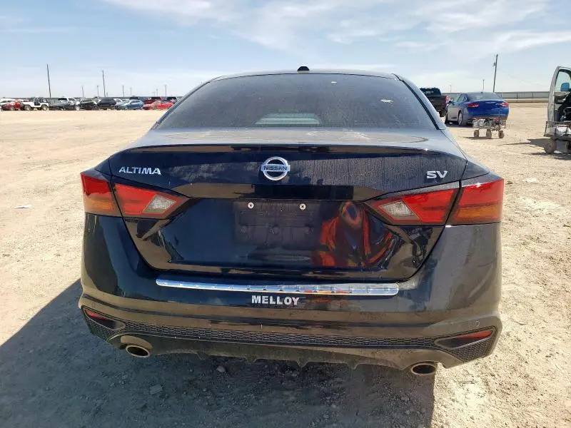 2021 NISSAN ALTIMA SV  