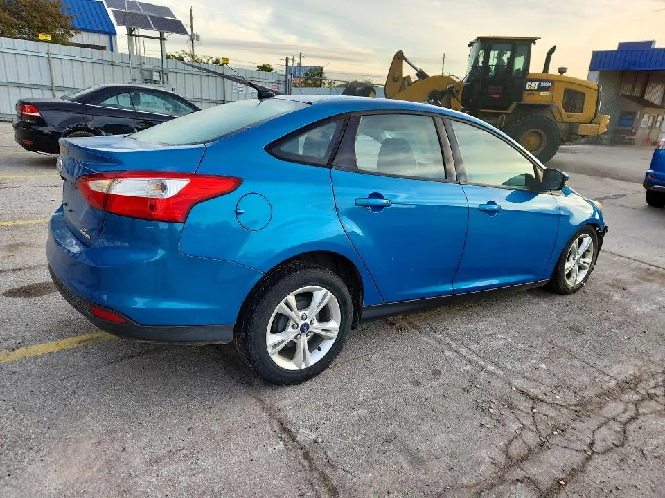 2013 FORD FOCUS SE  