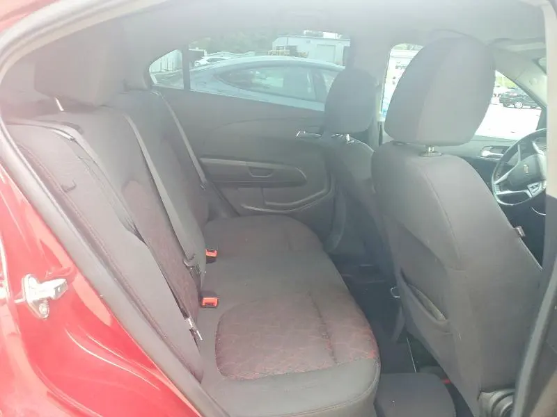 2017 CHEVROLET SONIC LT  
