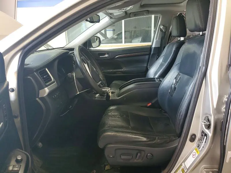 2015 TOYOTA HIGHLANDER LIMITED  