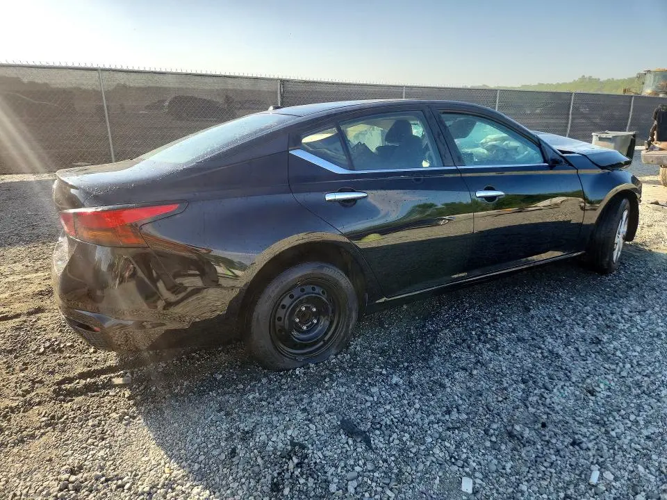 2019 NISSAN ALTIMA S  