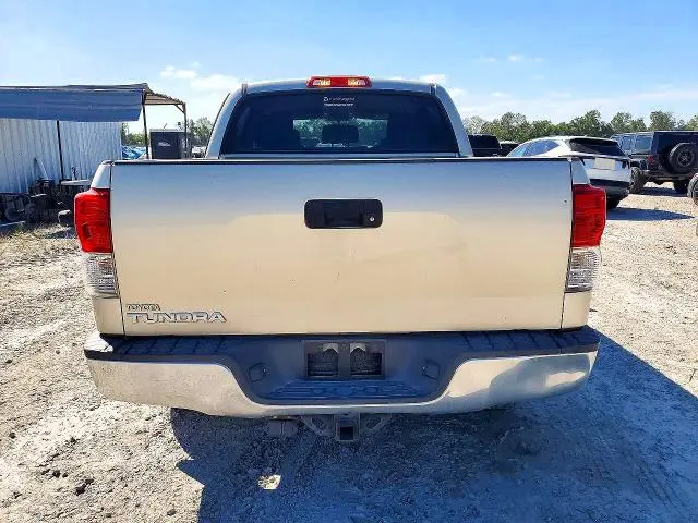 2010 TOYOTA TUNDRA CREWMAX SR5  