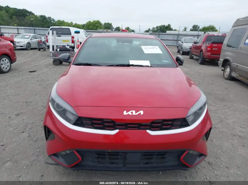 2024 KIA FORTE GT-LINE